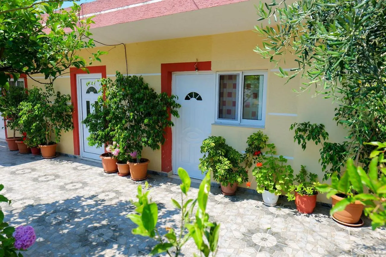 Ilias House Hotel Ksamil Guest house